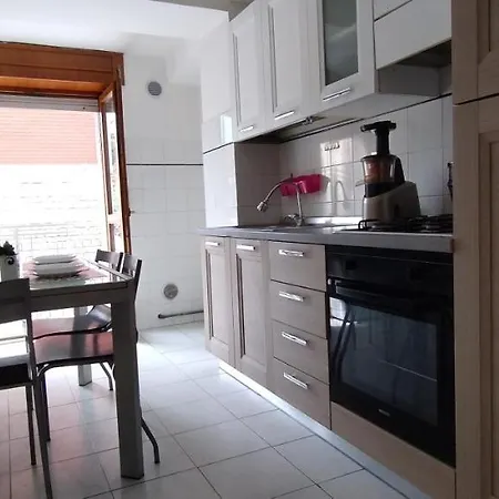 Apartment In Centro